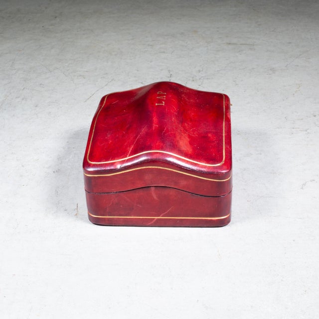 Animal Skin Mid-Century Italian Mongrammed Humpback Calfskin Trinket Box c.1960 For Sale - Image 7 of 8