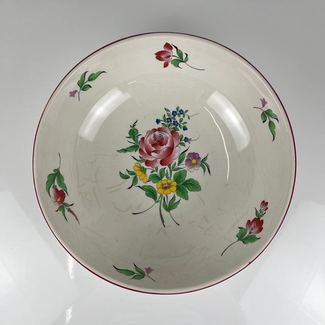 Large round salad bowl, Réverbère pattern by KG Lunéville, rose motif Dimensions: Diameter: 30 cm Height: 9 cm This bowl...
