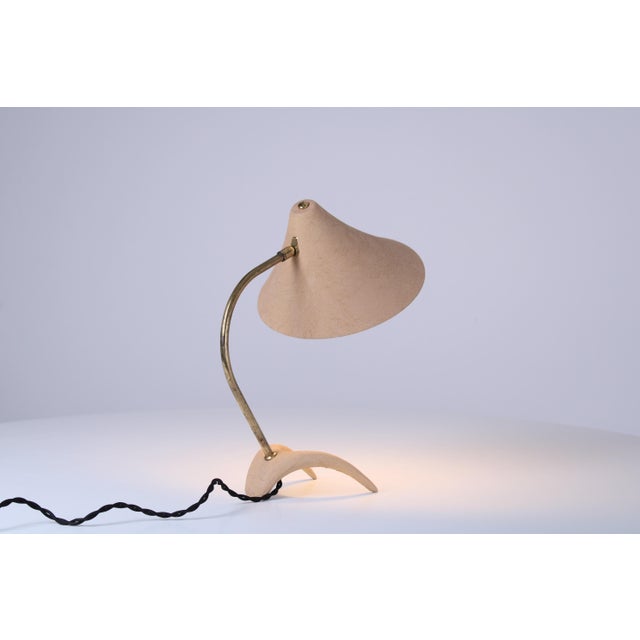 Mid-Century Modern Brass and Beige Crowfoot Table Lamp attributed to Cosack Leuchten, 1950s For Sale - Image 3 of 18