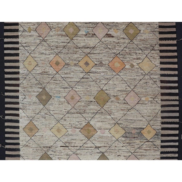 Modern Hand Knotted Moroccan Diamond Pattern in With Tribal Motifs For Sale - Image 4 of 9