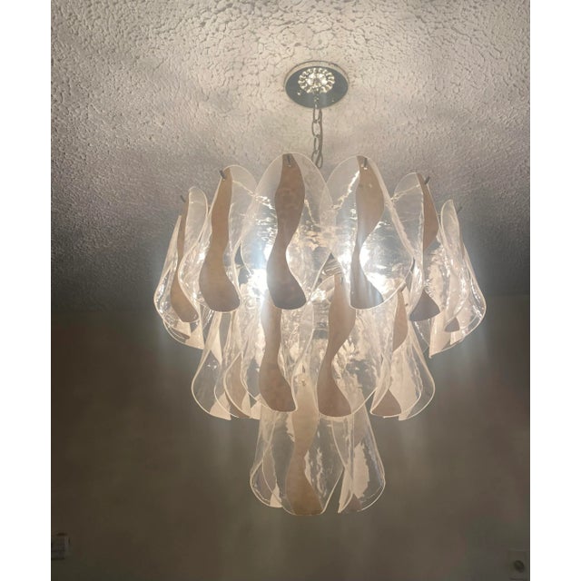 Off-white 1970s Lucite and Chrome Waterfall Petal Chandelier For Sale - Image 8 of 9