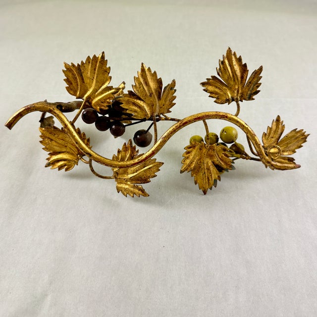 Italian Gold Leaf Tole Peinte Grape Vine Candle Sconce For Sale - Image 11 of 16