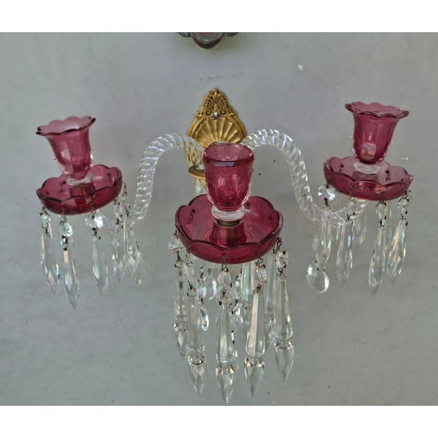 C1800 British George III Ormolu/ Cut Glass/ Pink Crystal 3 Candle Wall Sconce For Sale - Image 4 of 18