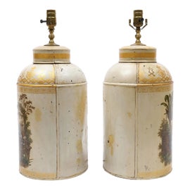 Example of Chinoiserie Table Lamps