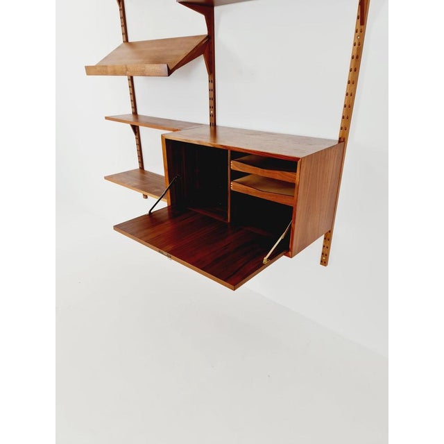 Mid-Century Danish Walnut Wall Unit with Bar Cabinet by Poul Cadovius for Royal, Denmark, 1960s For Sale - Image 3 of 11