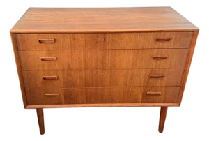 Danish Teak 4-Drawer Dresser, Attributed to Børge Mogensen for Søborg Møbelfabrik, Denmark, C. 1960s