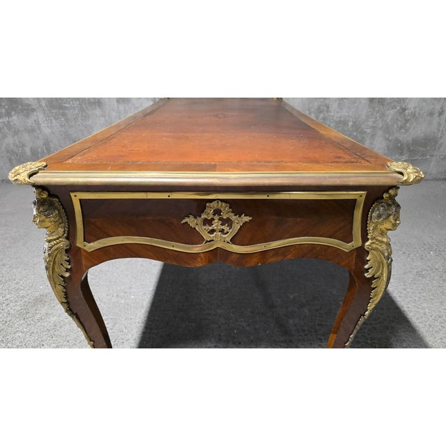 Large Louis XV Style Flat Desk in Mahogany, 1890s For Sale - Image 6 of 18