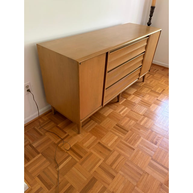 1950s 1950s Mid Century Modern Heywood-Wakefield Credenza For Sale - Image 5 of 10