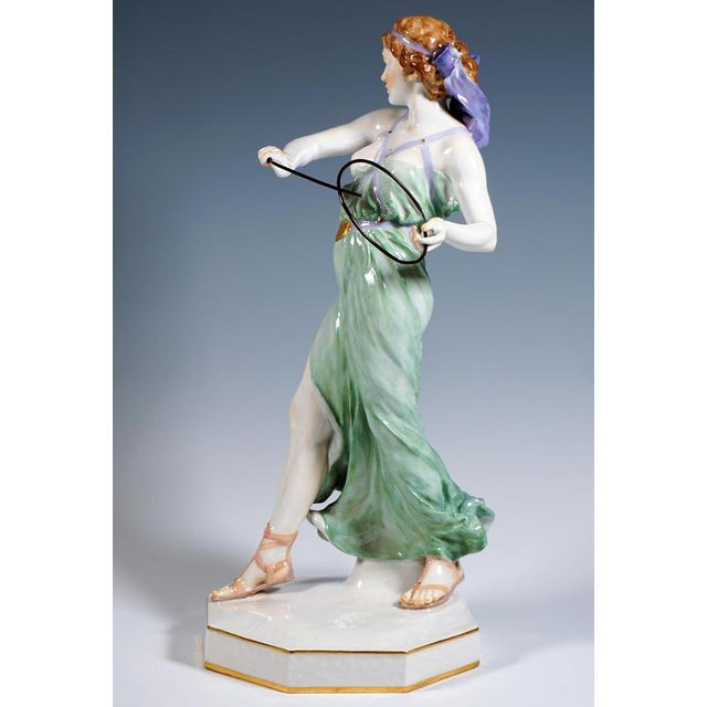 Large Art Nouveau Lady Ring Thrower Figurine attributed to R. Boeltzig for Meissen, 1924 For Sale - Image 6 of 12