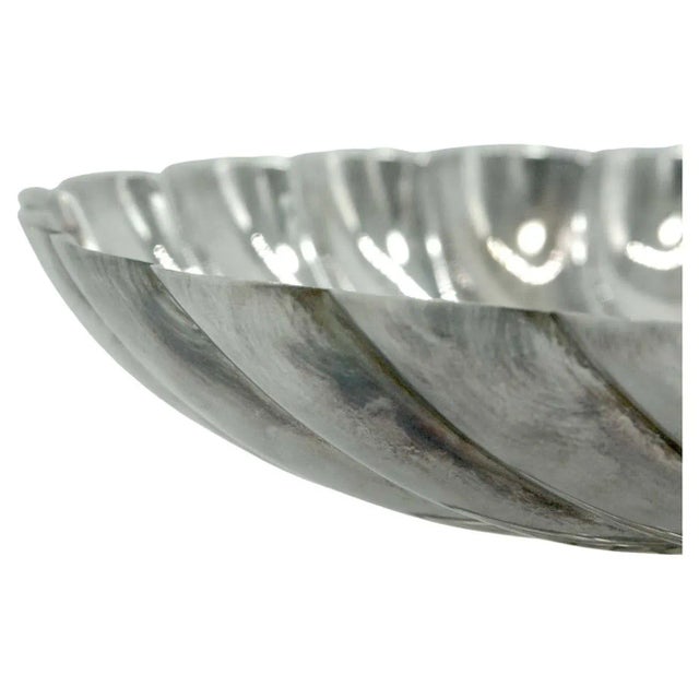 Mid 20th Century English Silver Plate Tableware Serving Piece For Sale In New York - Image 6 of 13