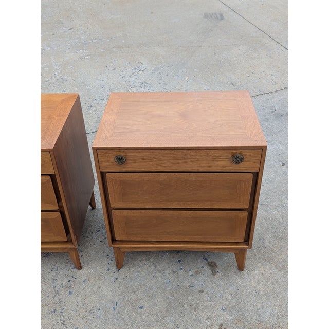 Vintage Walnut Nightstand by Red Lion Circa 1960s - A Pair For Sale - Image 14 of 16