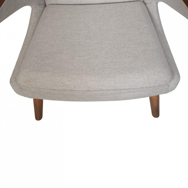 Papa Bear Chair in Grey Hallingdal Fabric by Hans J. Wegner, 1960s For Sale - Image 4 of 18