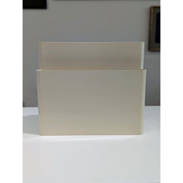 Mid-Century Modern Kartell Magazine Rack Designed Model 4676 by Giotto Stoppino For Sale - Image 3 of 5
