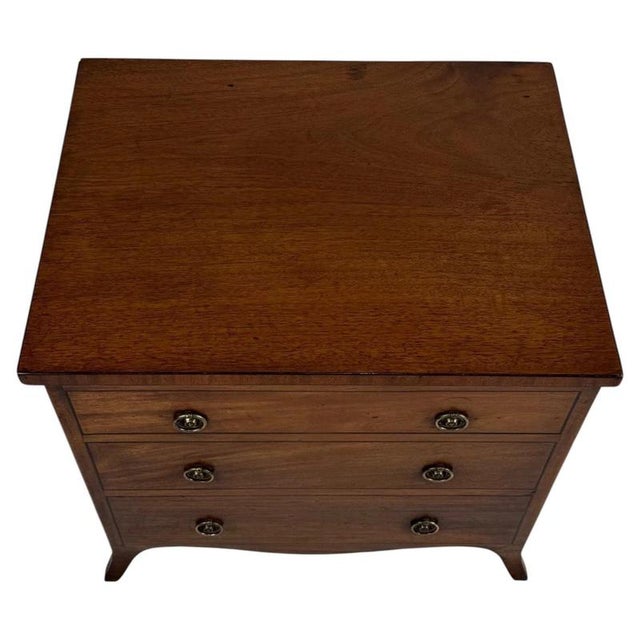 English Storage Chest with Trompe-Loeil Drawers, 1700s For Sale - Image 4 of 11
