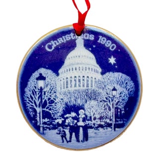 Vintage Bing & Grøndahl Ornament "The Capitol" From the Limited Edition "Christmas in America" 1990, -, Blue and White Porcelain For Sale