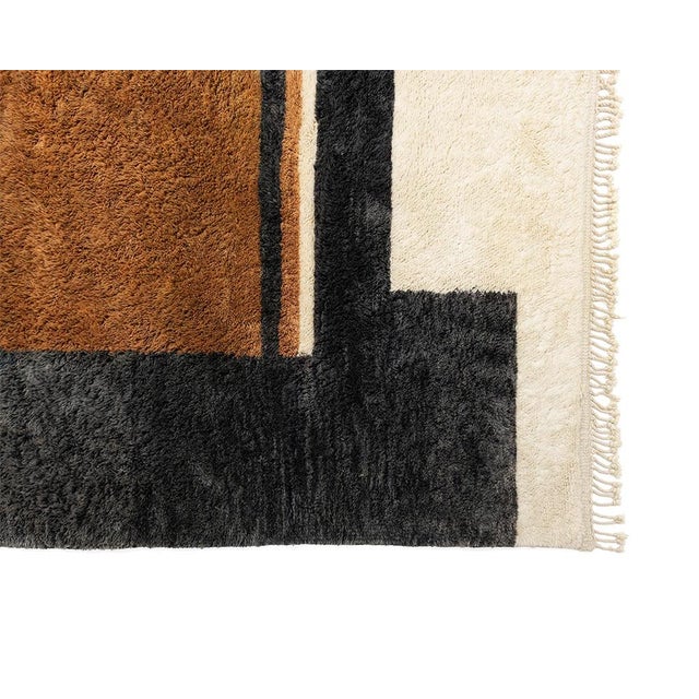 Textile Modern Color-Block Hand-Knotted Wool Rug | 12'5" X 9'3" | One of a Kind For Sale - Image 7 of 7