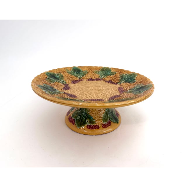 1940s Majolica Pottery Taza / Cake Stand For Sale - Image 4 of 7