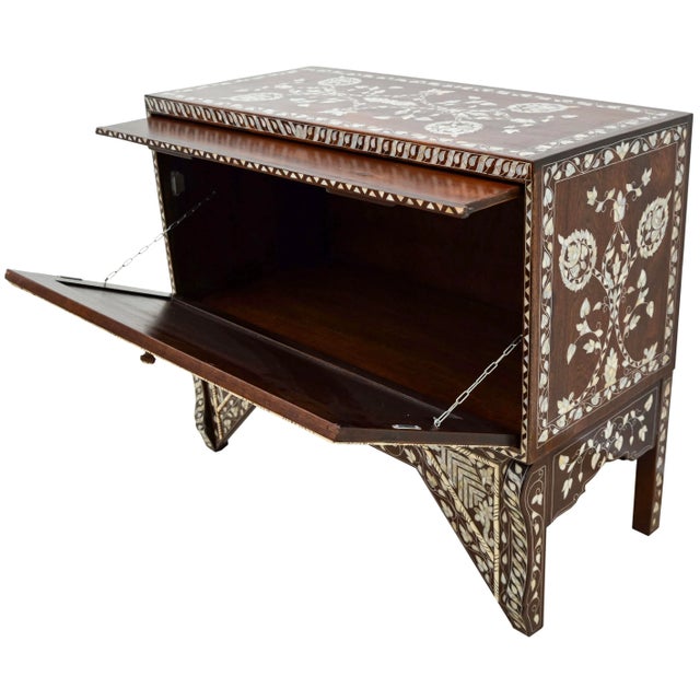 Vintage Moorish Mother-Of-Pearl Console Table & Mirror Set For Sale - Image 12 of 13