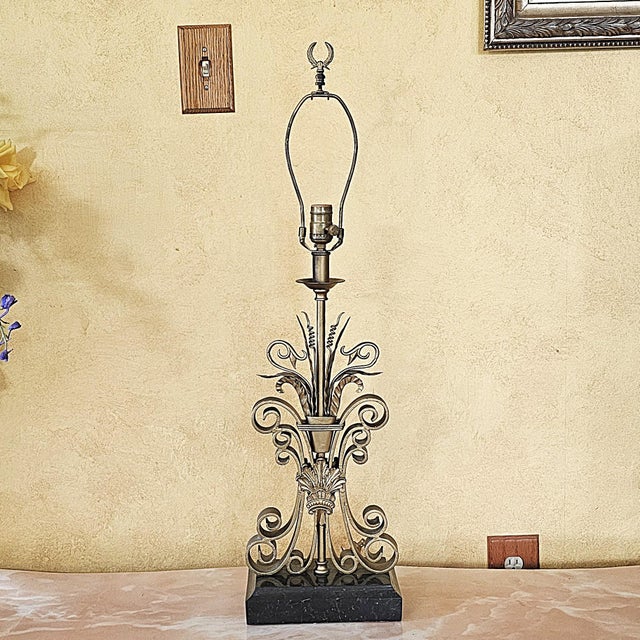 Vintage Maitland-Smith Neoclassical Brass Scrollwork Table Lamp For Sale - Image 12 of 18