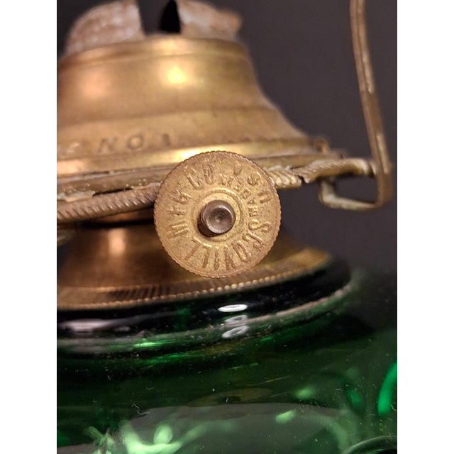 Late 19th Century Antique Victorian Emerald Green Glass Kerosene Lamp Clear Star Base Scovill Queen Anne For Sale - Image 5 of 18