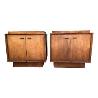1970s Pair of Tobago Brutalist Walnut Nightstands For Sale