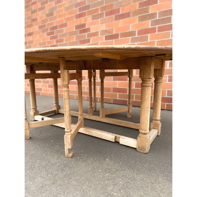 English 19th Century Oak Gateleg Table For Sale - Image 3 of 9