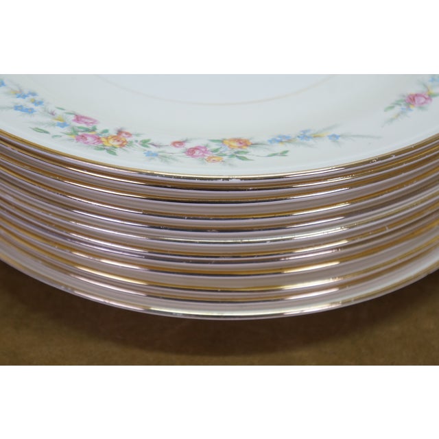 Mid 20th Century Mid 20th CenturyHomer Laughlin Georgian Eggshell Nautilus China Dinner Service for 12 - 102 Pcs For Sale - Image 5 of 18