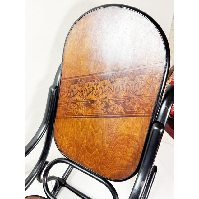 Nr. 10 Rocking Chair from Thonet, 1900s For Sale - Image 3 of 8