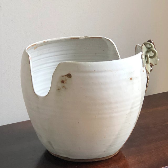 Ivory Late-20th Century Pottery Planter W/ Grapevine Motif For Sale - Image 8 of 12