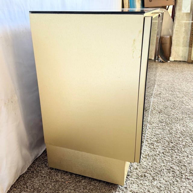 1980s Postmodern Smoked Mirror and Gold Credenza For Sale In Miami - Image 6 of 8