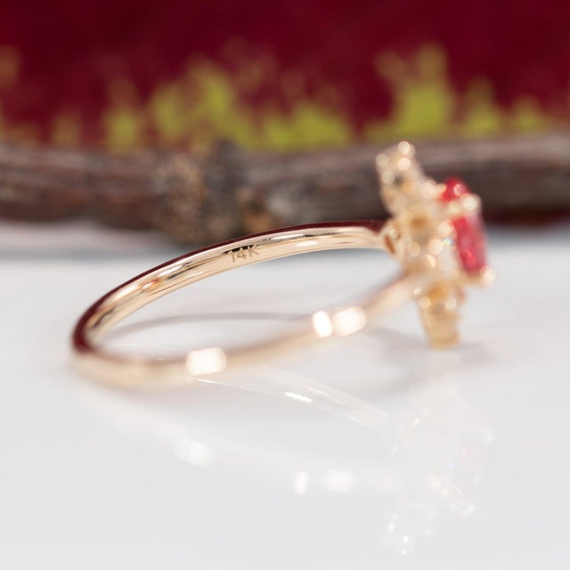 Aaa Padparadscha Sapphire Ring With Earth-Mined Diamond Accents: Solid 14k Gold, Size 6.75 For Sale - Image 9 of 9