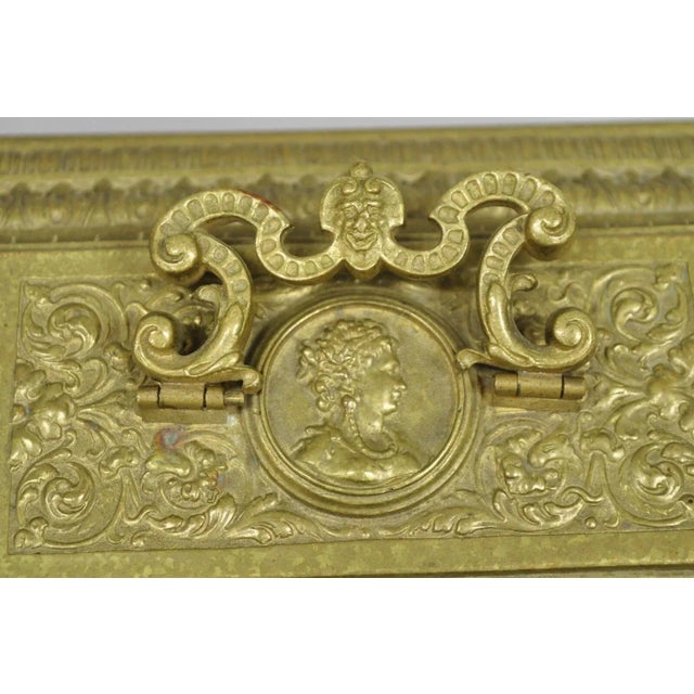 Early 20th Century Antique French Renaissance Figural Bronze Casket Jewelry Box With Cherubs For Sale - Image 4 of 12