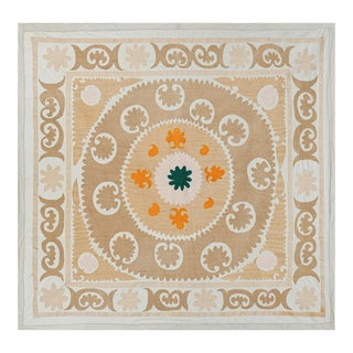 1960s Neutral Suzani From Samarkand Uzbekistan 3'8'' X 3'10'' For Sale