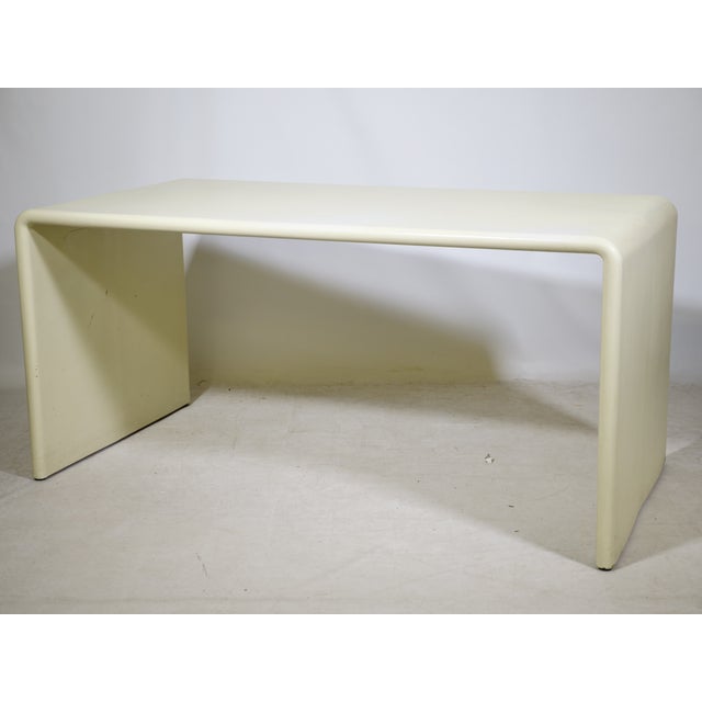 1970s Space Age Nesting Desk in Fiberglass, 1970s, Set of 2 For Sale - Image 5 of 13