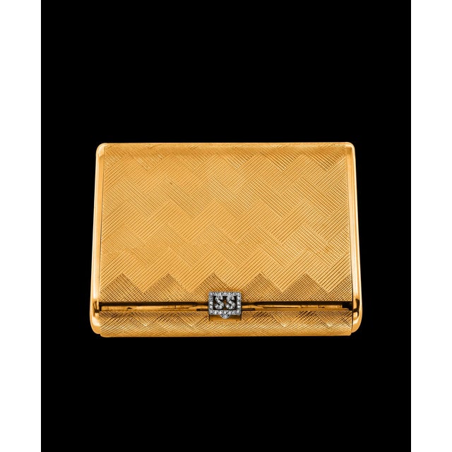 Cartier 18 Karat Yellow Gold Vanity Case 279 Grams, Art Deco, 279 Gm Gold, Rare For Sale - Image 11 of 18