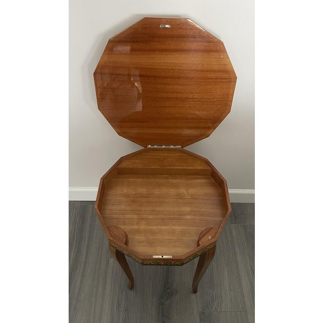 Sienna 1960s Italian Marquetry Music Box Table For Sale - Image 8 of 9