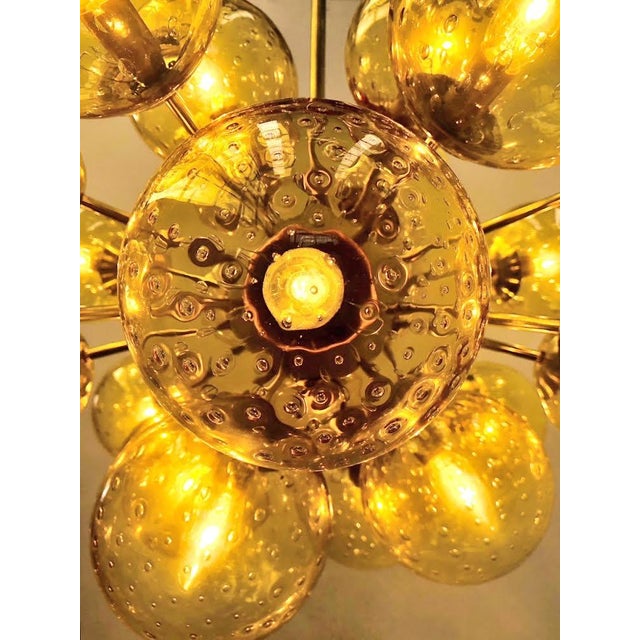 Metal 21st Century Ovale Natural Brass Amber Bubbles Murano Sputnik Chandelier by Fabio LTD For Sale - Image 7 of 8