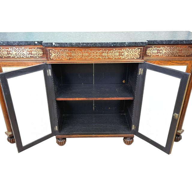 Hollywood Regency Regency Rosewood Breakfront Side Cabinet, 1815 For Sale - Image 3 of 18