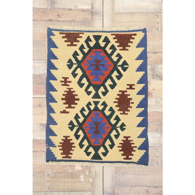 Beige Vintage Persian Shiraz Kilim Rug - 02'02 X 03'07 For Sale - Image 8 of 9
