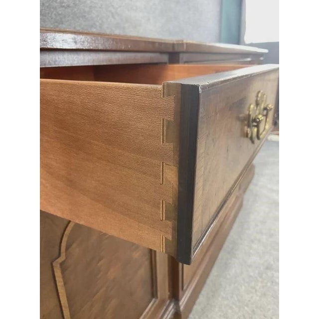 Late 20th Century Henredon Burled Walnut Breakfront Sideboard | 18th Century Style Credenza For Sale - Image 9 of 11