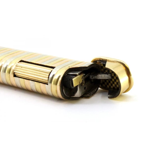 Gold 2-Tone Gold Lighter with Hinged Lid For Sale - Image 8 of 13
