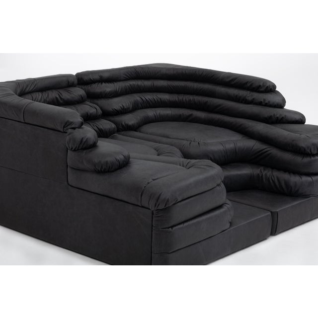 Ubald Klug Ds-1025 “Terrazza” Sofa for De Sede, Black Leather, Switzerland 1974 - Set of Two For Sale - Image 12 of 16