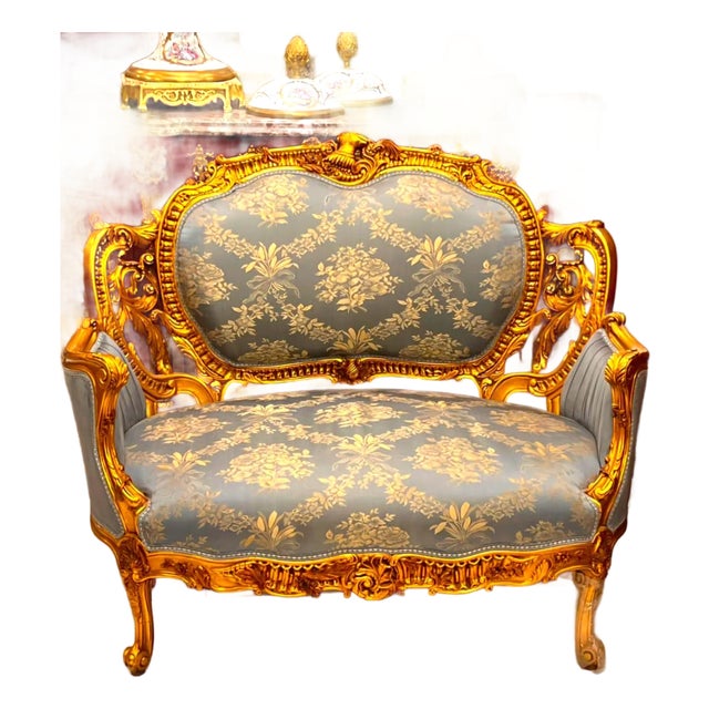 French Louis XV Loveseat With Blue Damask Upholstery & Hand-Gilded Gold Leaf Frame For Sale