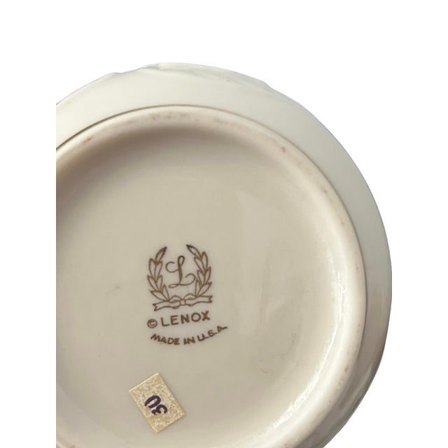 Late 20th Century Lenox Morning Glory Collection Ivory Porcelain Vase With 24k Gold Trim – Embossed Floral Bone China, Made in Usa For Sale - Image 9 of 9