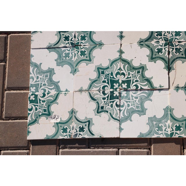 Art Deco Antique 1920s Set of 78 Antique Large Art Deco Geometric Floral Tiles Portuguese For Sale - Image 3 of 18