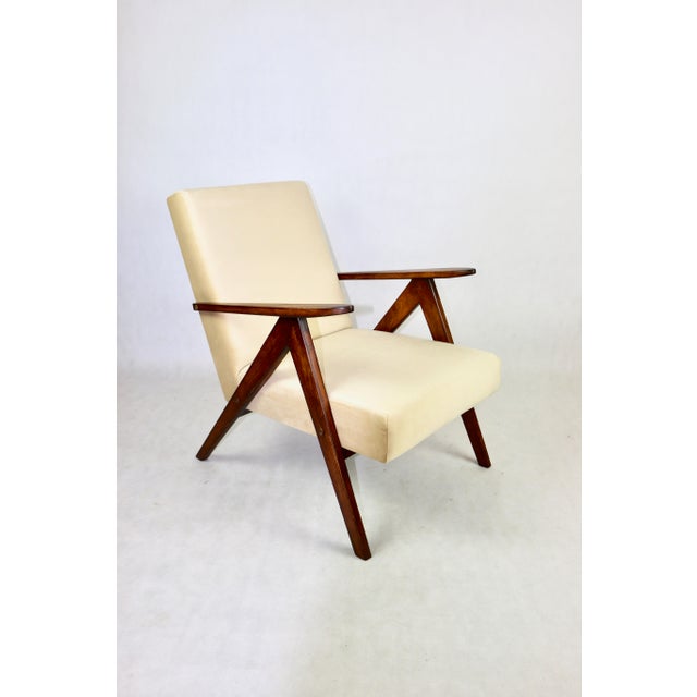 Model B-310 Armchair in Beige Light Velvet, 1970s For Sale - Image 12 of 12