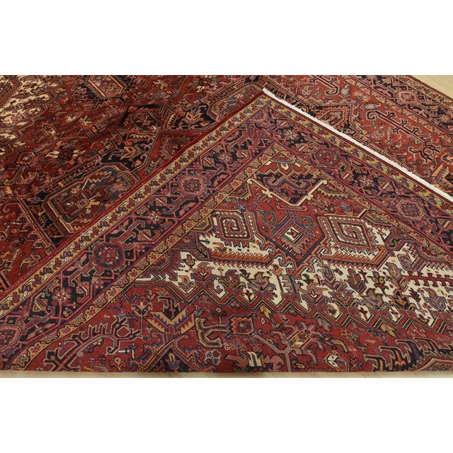 Heriz Rug 9’11” X 12’9” Red Wool Vintage Traditional Hand-Knotted Carpet For Sale - Image 14 of 15