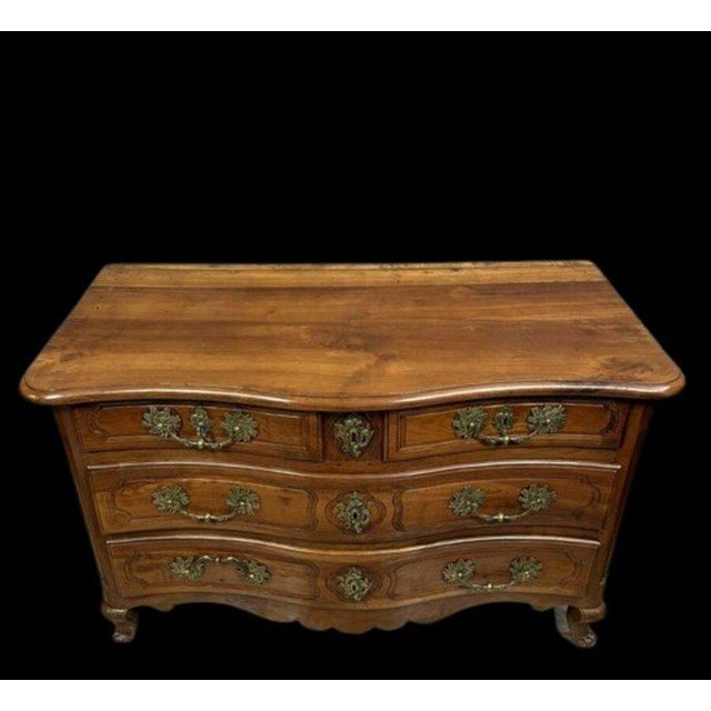 18th Century Louis Period Bombé Commode in Walnut and Gilt Bronze For Sale - Image 4 of 5