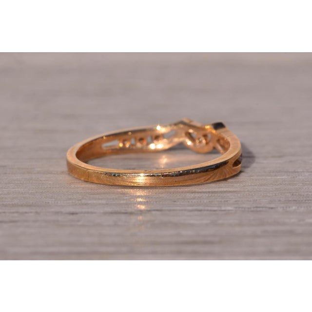 Metal The Moda: Mid Century Modern Yellow Gold and Natural Diamond Ring For Sale - Image 7 of 11