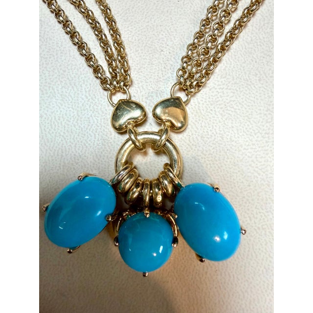 60 Ct Natural Sleeping Beauty Turquoise Necklace, Three Charm 18 Kt Gold For Sale - Image 4 of 8